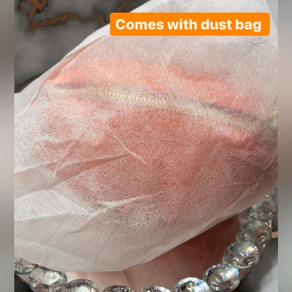 NEW 4pc pumpkin themed bundle with orange wine glass, crossbody, dust bag & pin - Picture 4 of 16